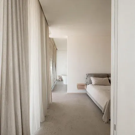 Monte Piccolo Bed & Breakfast *